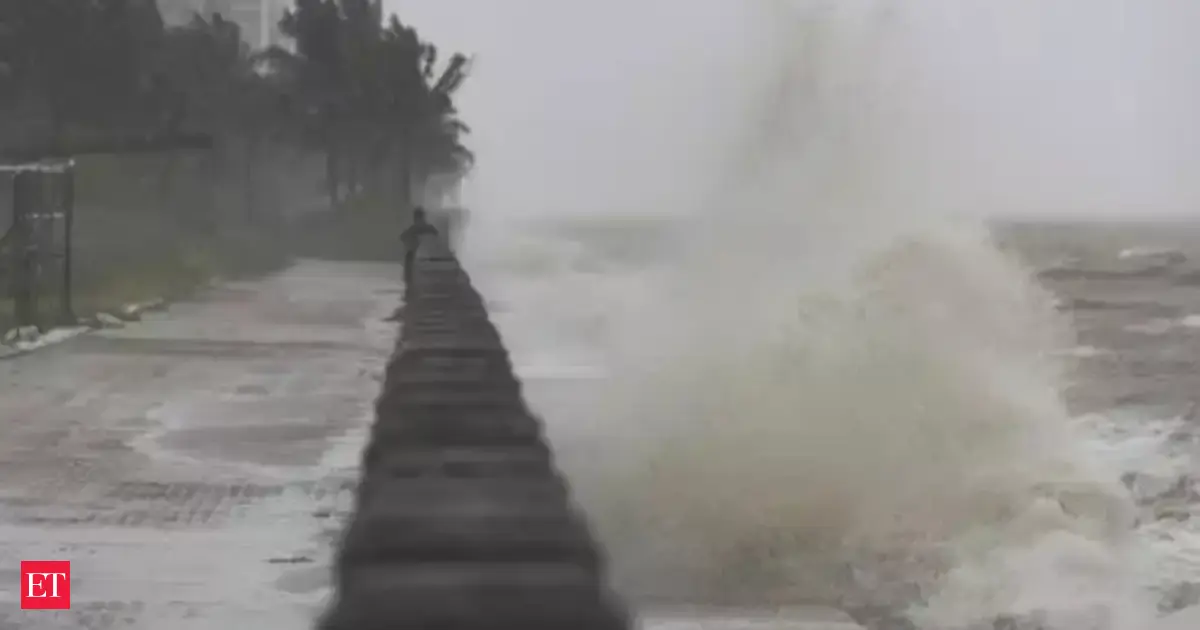 Nearly 70,000 evacuated in southern China as Typhoon Wutip triggers ...