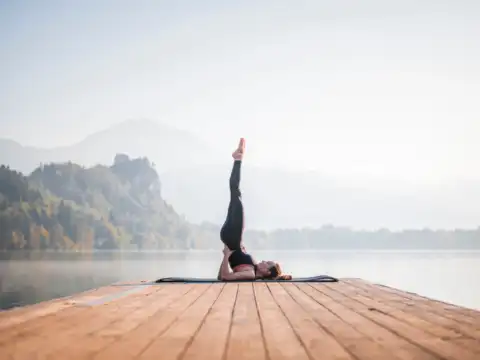 Sarvangasana (Shoulder stand)