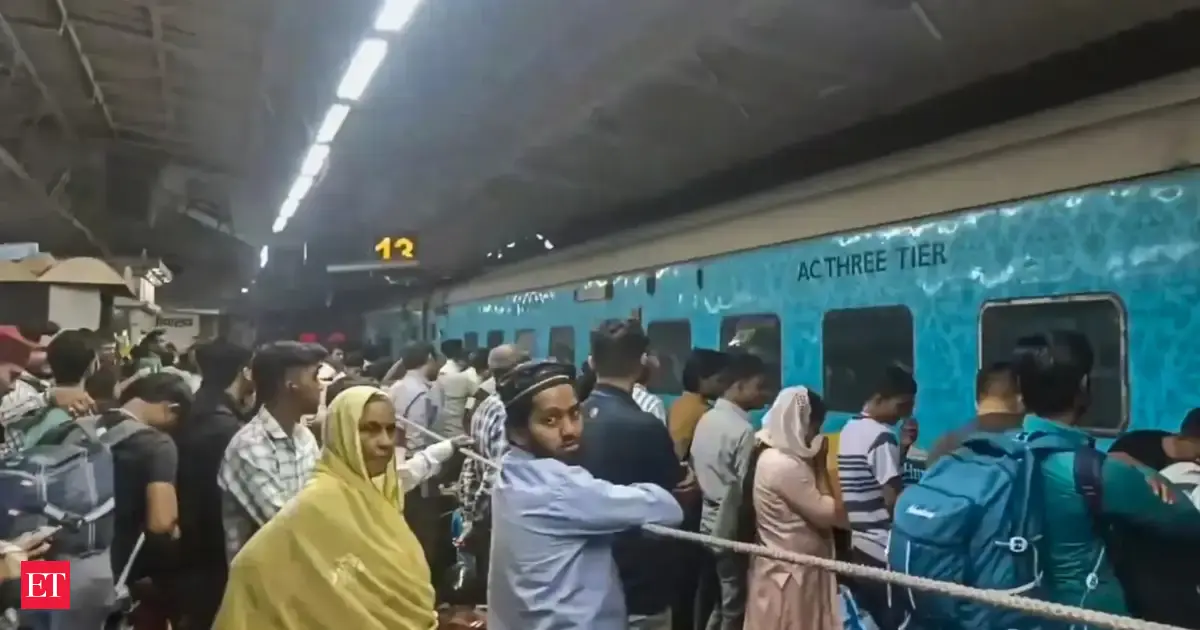 Indian Railways Hikes Fares; Aadhaar Authentication for Tatkal Tickets