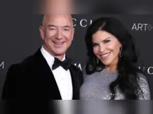 Jeff Bezos wedding: Jeff Bezos' Venice wedding to Lauren Sanchez - the