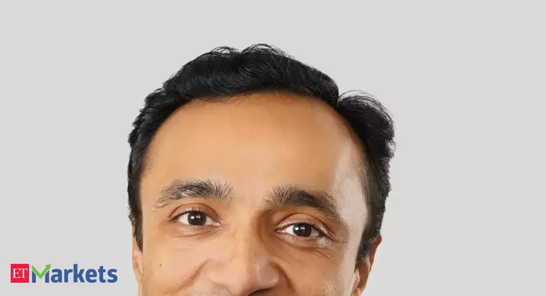 ETMarkets Masterclass with Alok Agarwal: PE vs PEG – What Truly Matters?