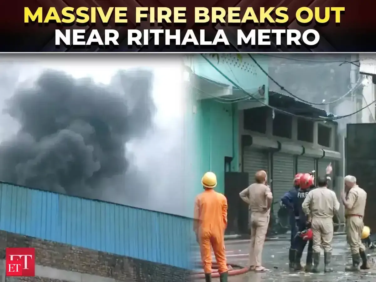 Visuals of factory fire near rithala metro go viral - The Economic ...