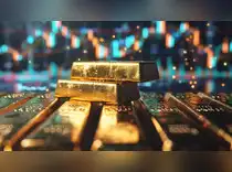 Gold falls to one-month low as trade optimism spurs risk appetite