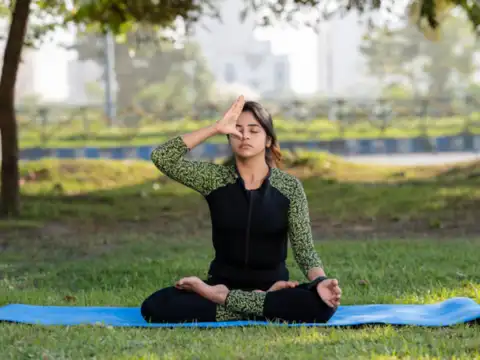Kapalbhati Pranayama (Skull shining breath)