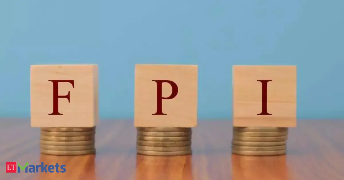 DIIs Rise in Equity Market Investments While FPIs Remain Net Sellers