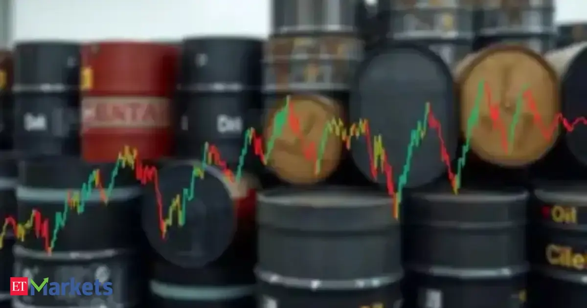Oil falls on signs of weak US demand ahead of key jobs report