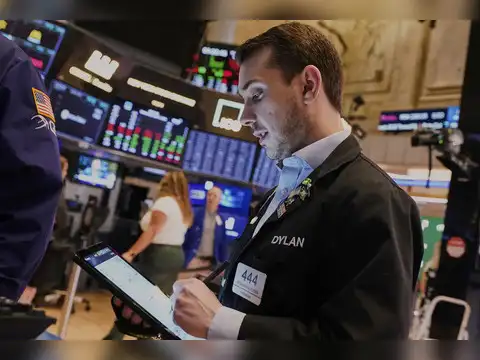 Market Rebounds Despite April Selloff