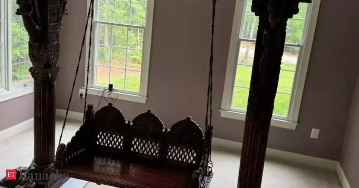 'Jhoola, not gothic living room swing': Foreign artist faces backlash for cultural gaffe