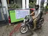 Relief for Delhiites: Fuel ban for old vehicles on hold till November 1