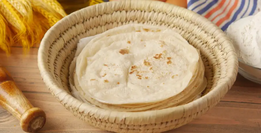 9 genius ways to turn leftover roti into healthy snacks | EconomicTimes