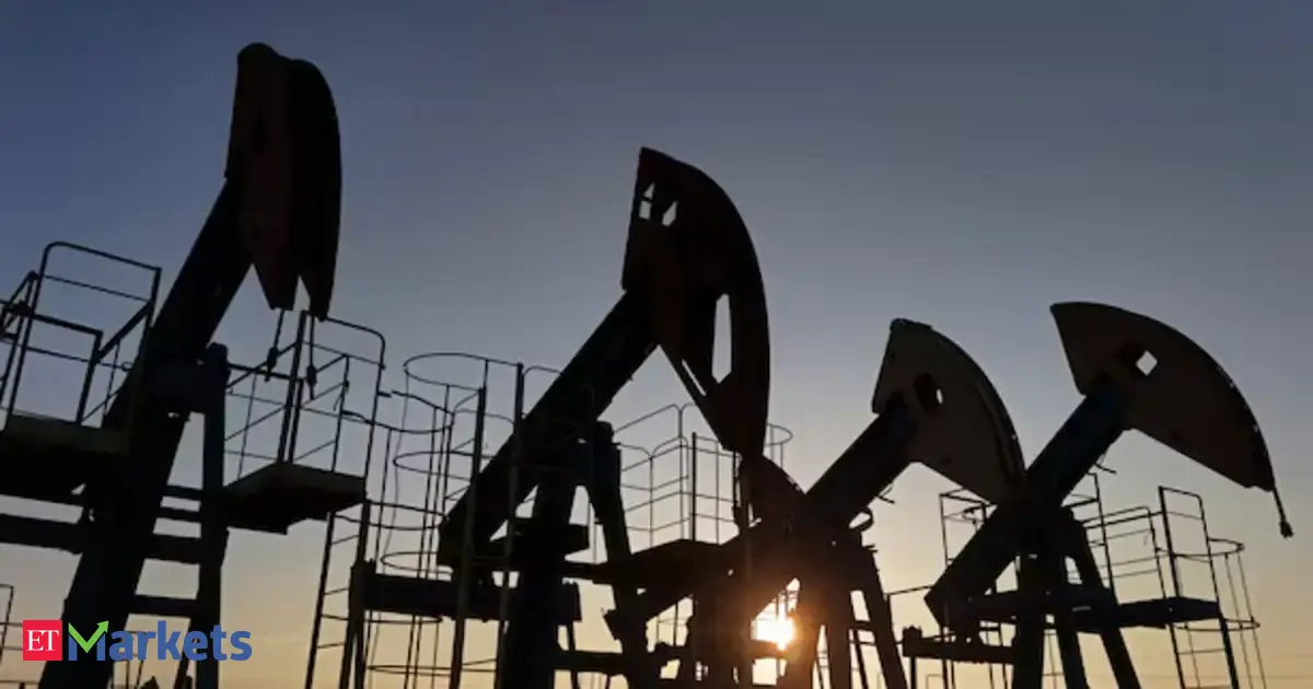 Oil falls as Trump's expanded tariffs cloud demand outlook