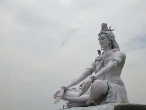 A Time for Devotion and Detox