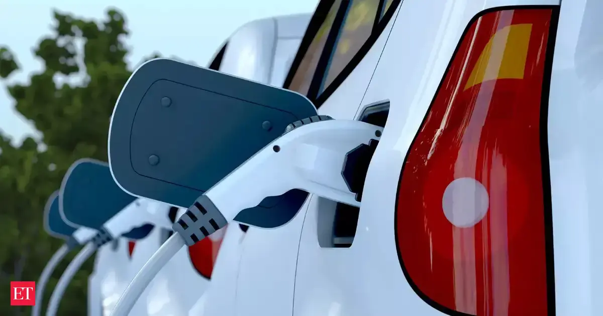 Delhi government mulling to extend EV policy as new policy still in works