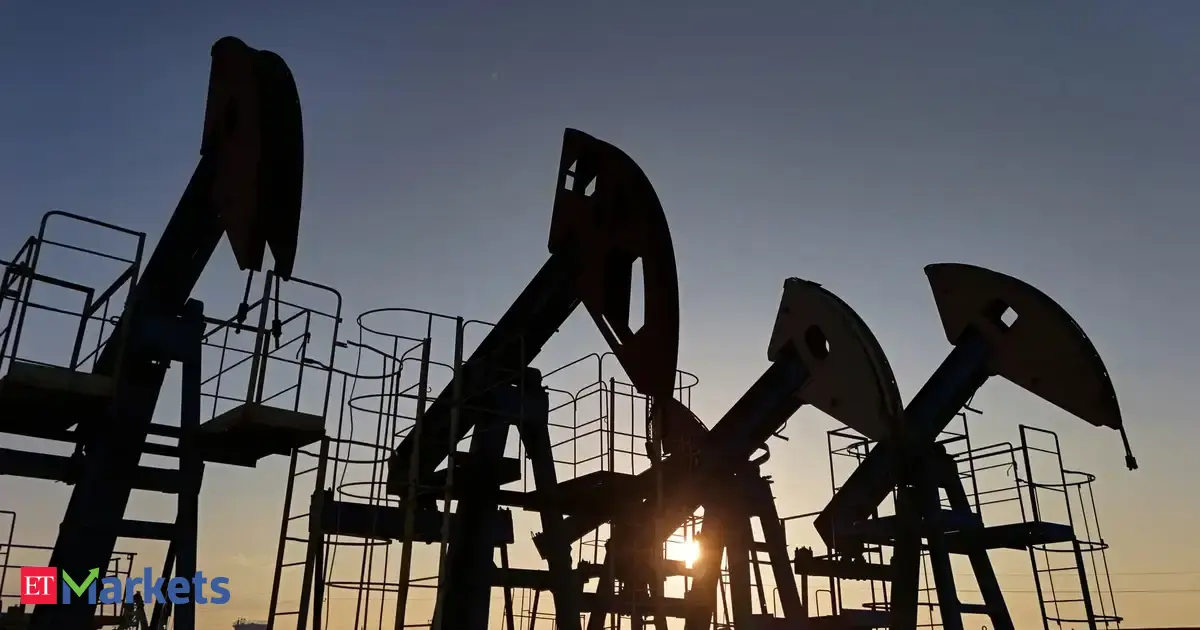 Oil edges up, investors eye Trump statement on Russia