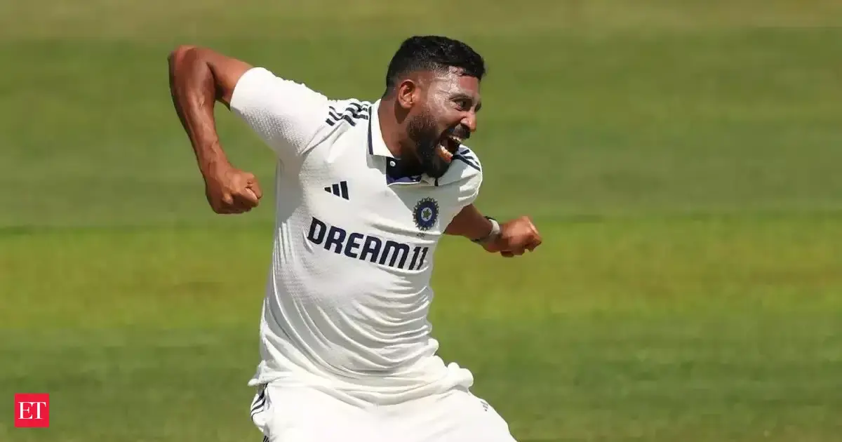 Mohammed Siraj fined 15 pc match fee, docked one demerit point for Ben Duckett send-off - The Economic Times