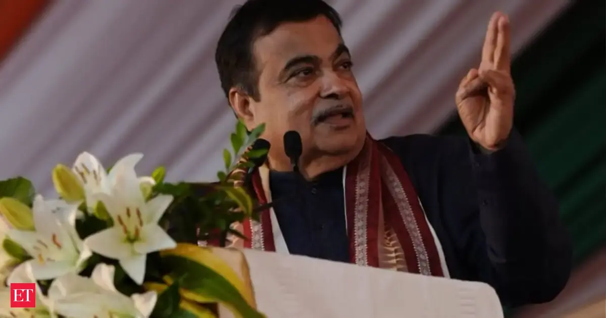 Union Minister Nitin Gadkari lays foundation for NH projects worth Rs 2,042 crore in Karnataka