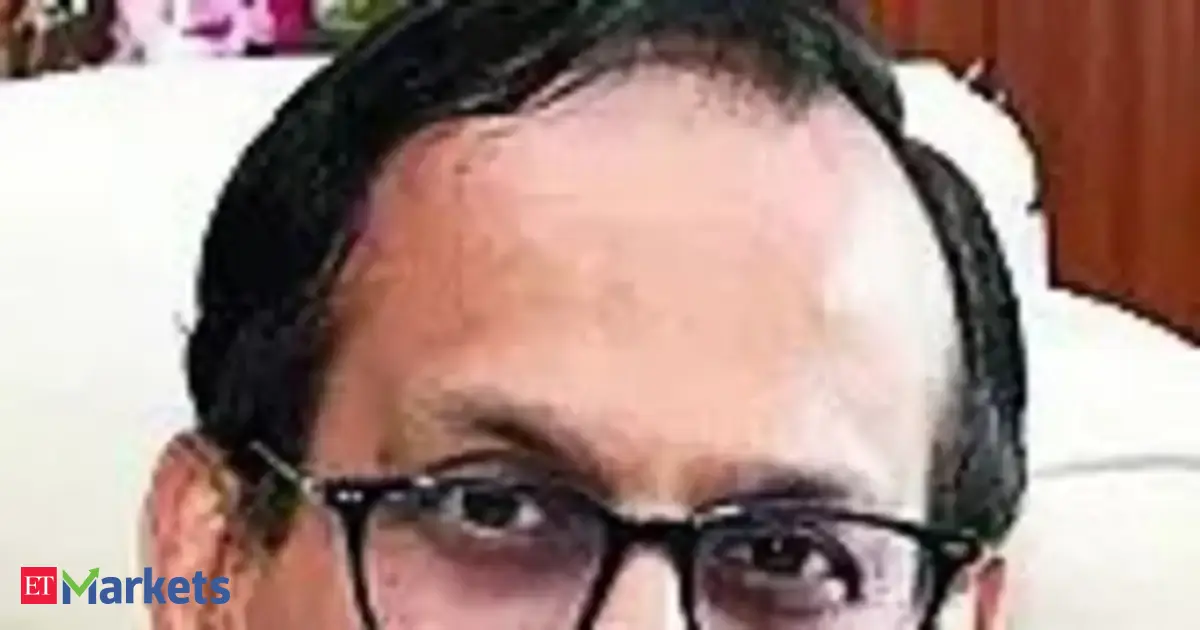 R Doraiswamy takes over as LIC’s MD, CEO