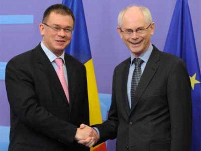 Herman Van Rompuy welcomes Mihai Razvan Ungureanu