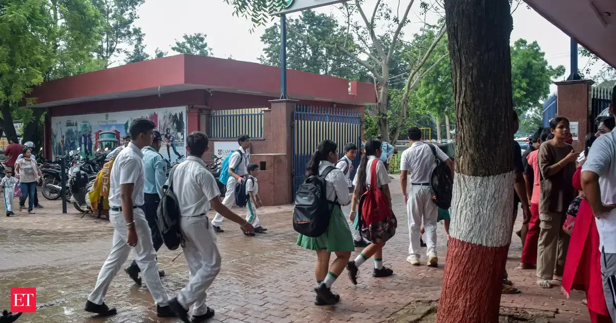 https://img.etimg.com/thumb/msid-122816745,width-1200,height-630,imgsize-376134,overlay-economictimes/articleshow.jpg