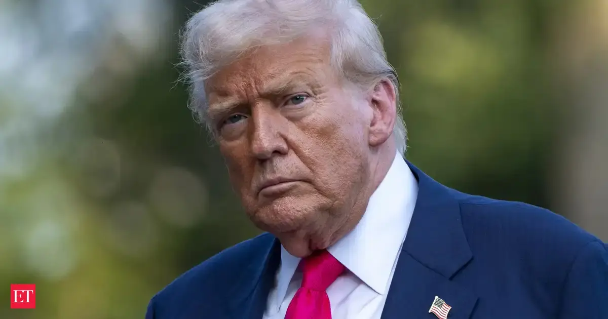 Trump boots Wall Street Journal reporter from Scotland trip after Epstein birthday letter story