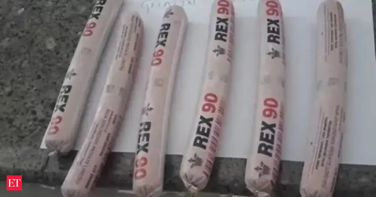 Bus stand cleaner averts bomb scare before CM’s renaming event
