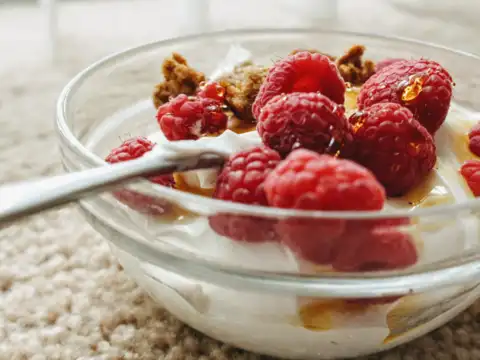 Yogurt with probiotics