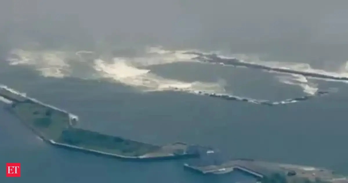 Tsunami waves from Kamchatka earthquake reach US West Coast; Papua New Guinea under alert