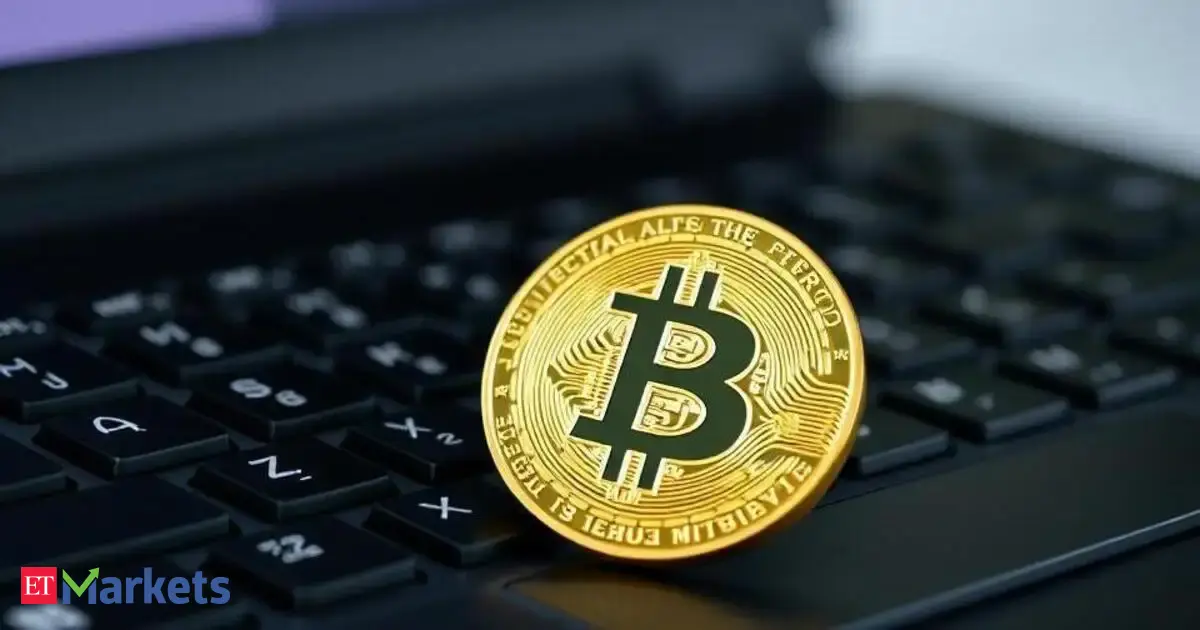 Bitcoin holds steady near $118,500 as Ethereum Leads gains on ETF Inflows