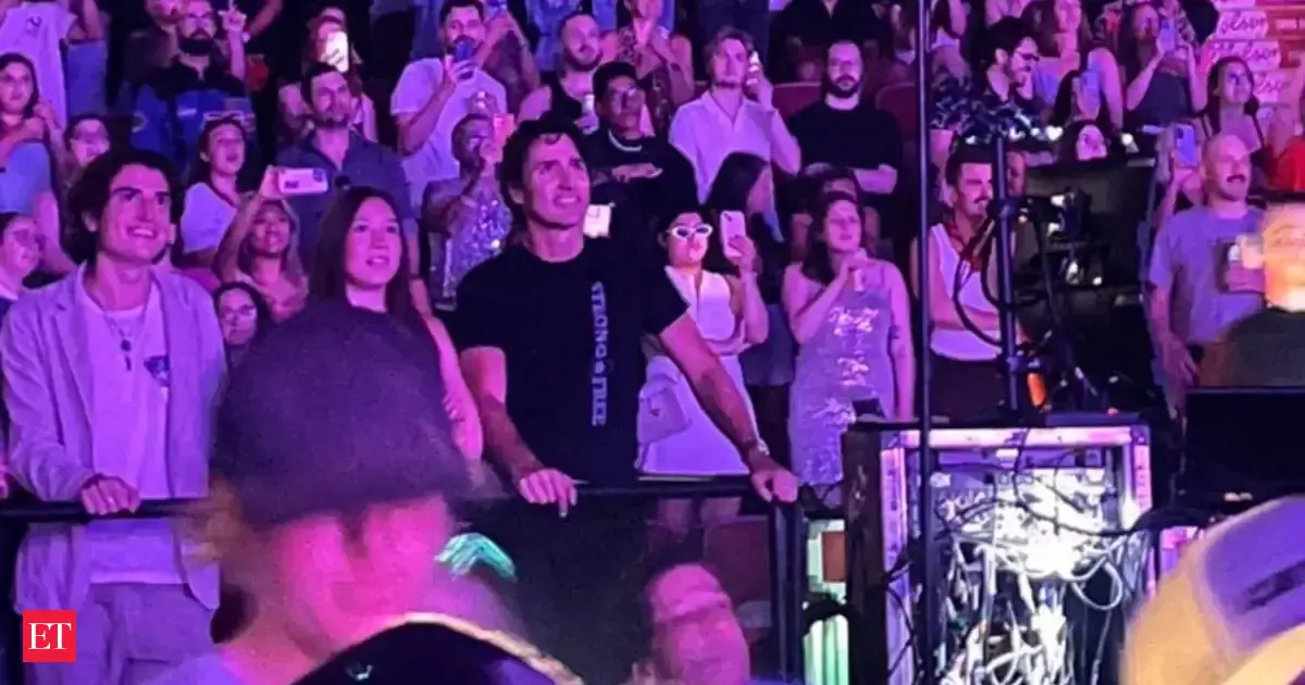 Justin Trudeau, Katy Perry dating? Romance rumours swirl after ex Canadian PM spotted at her concert