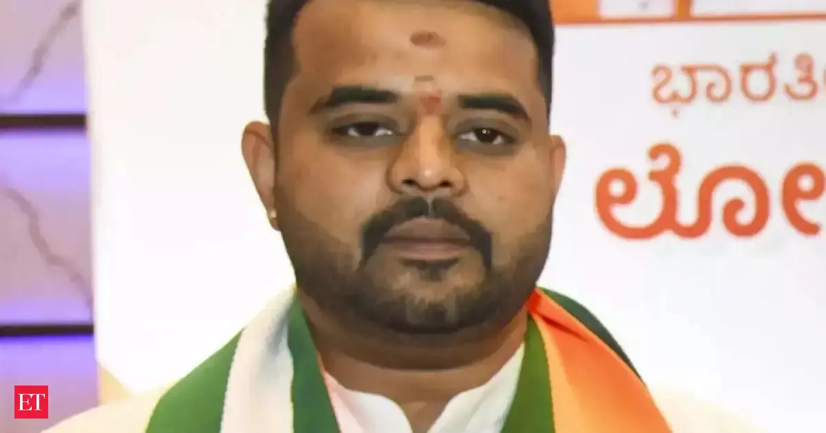 https://img.etimg.com/thumb/msid-123039036,width-1200,height-630,imgsize-26452,overlay-economictimes/articleshow.jpg