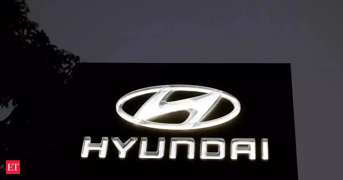 Hyundai sales dip 7 pc in July
