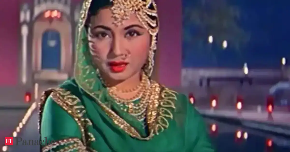 Tragic life of Bollywood’s ‘Tragedy Queen’: Superstar's father refused her education, later threw her out of the home she bought
