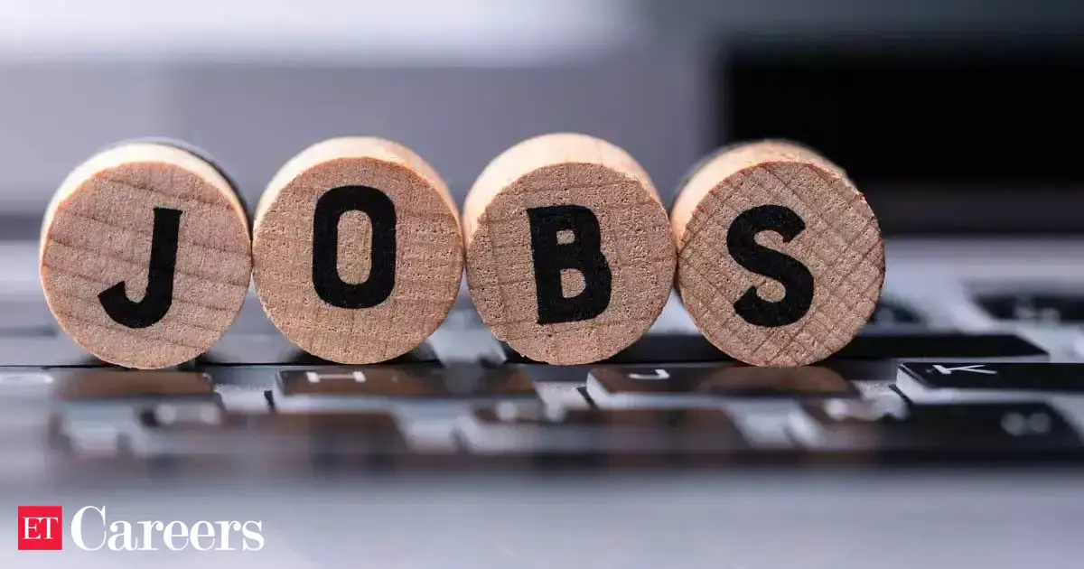 White-collar hiring grows 7% in July: Report
