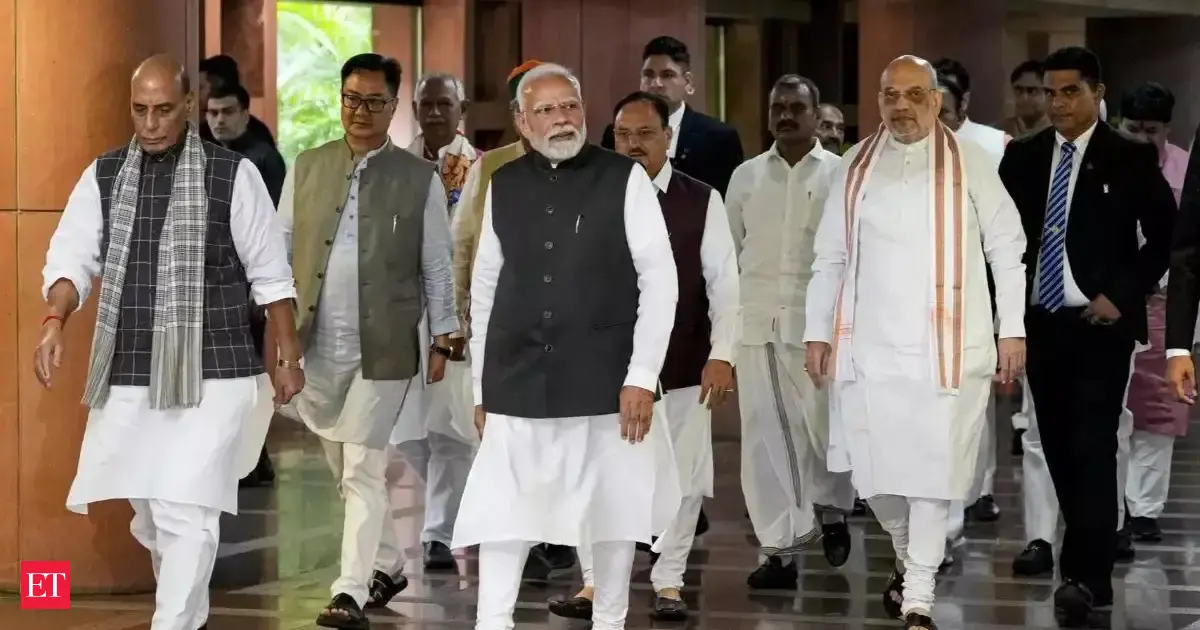 https://img.etimg.com/thumb/msid-123111921,width-1200,height-630,imgsize-82342,overlay-economictimes/articleshow.jpg