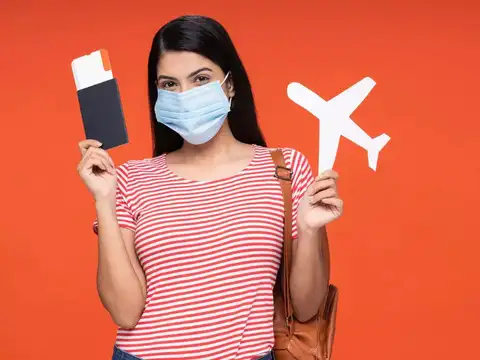 Who is eligible for an OCI card? 