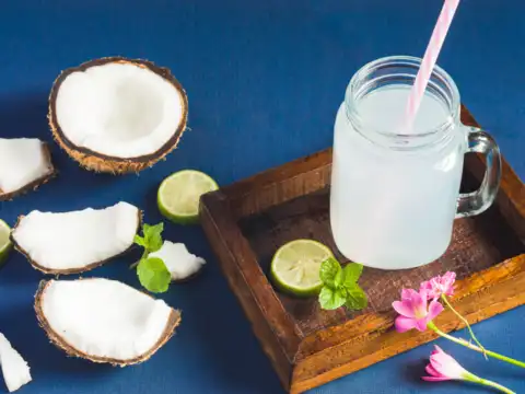 Coconut Water with Lemon