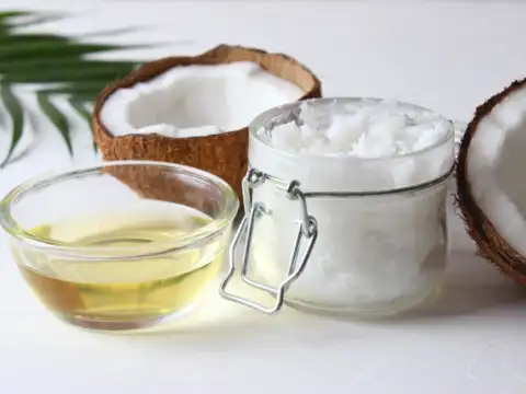 Refined coconut oil