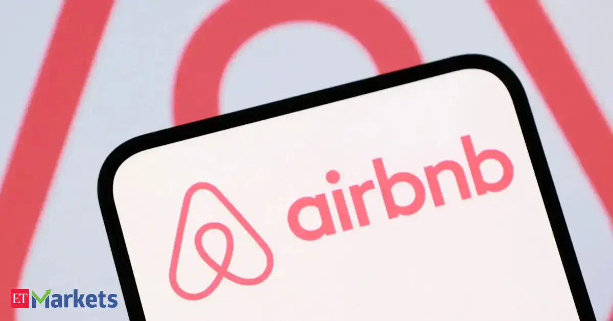 Airbnb forecasts Q3 revenue above estimates; plans $6 billion share buyback