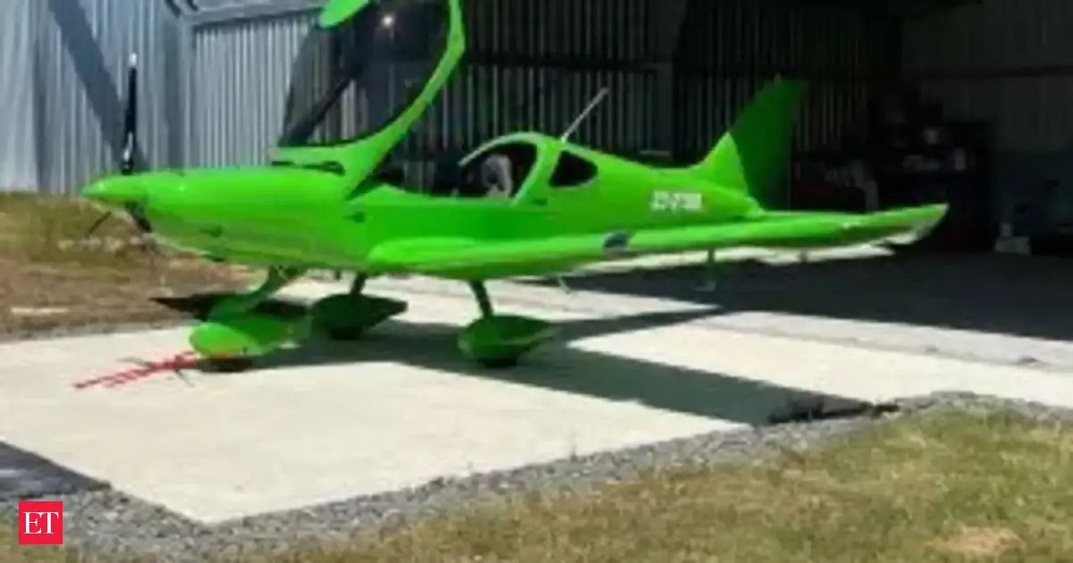Police rule out foul play as search for missing Tasmanian plane enters sixth day over Bass Strait