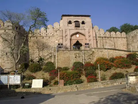 Jhansi Fort, Uttar Pradesh