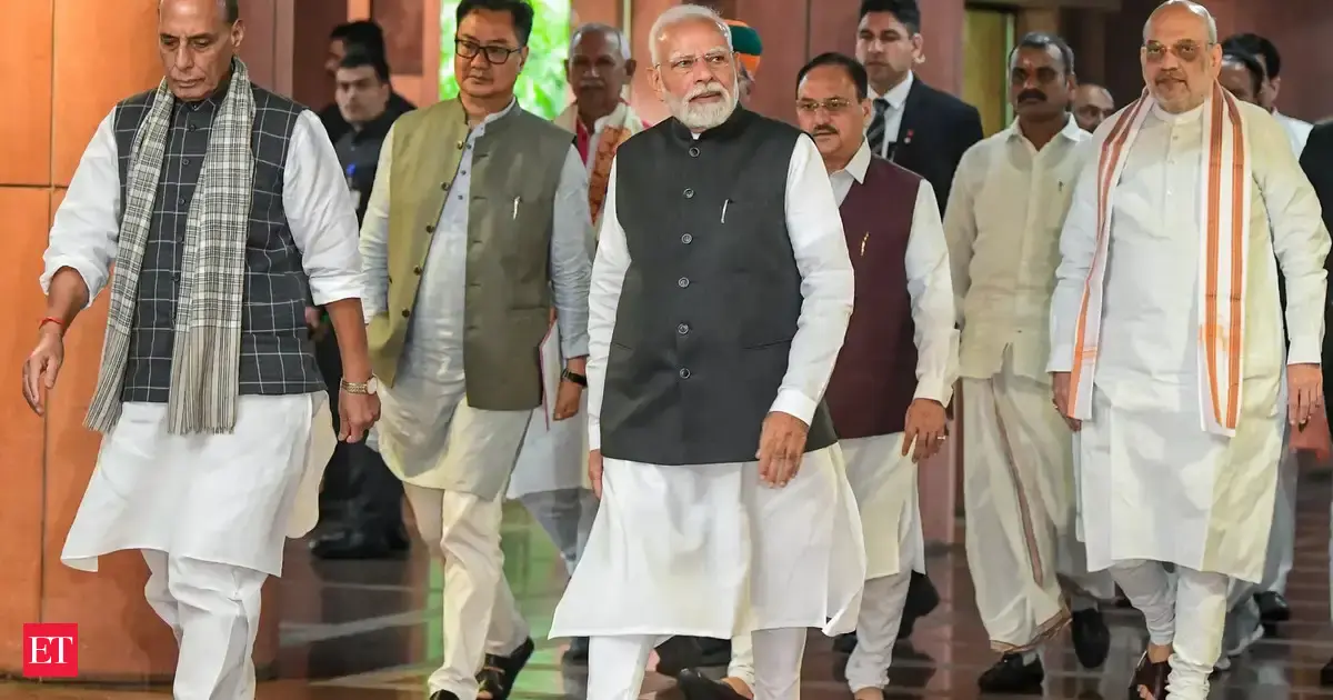 https://img.etimg.com/thumb/msid-123273636,width-1200,height-630,imgsize-153712,overlay-economictimes/articleshow.jpg