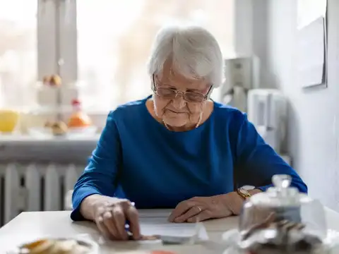 Pro ti​ps to fight dementia