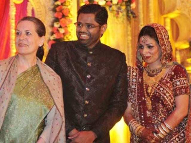 Sonia Gandhi at Hamdullah Sayeed's wedding reception