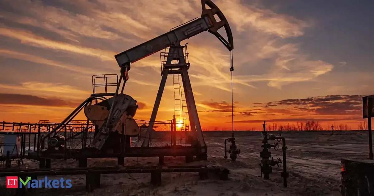 Oil maintains gains ahead of Trump-Putin summit