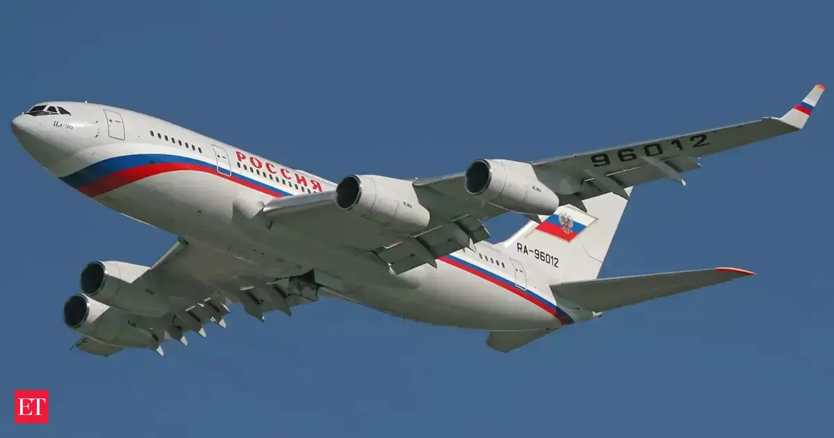 Putin's "Flying Kremlin" Il-96-300PU transported Russian Leader to Alaska summit