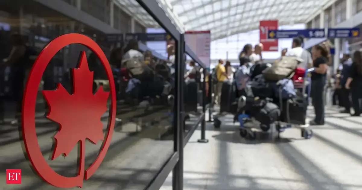 Air Canada flight attendants officially launch nationwide strike, grounding hundreds of flights