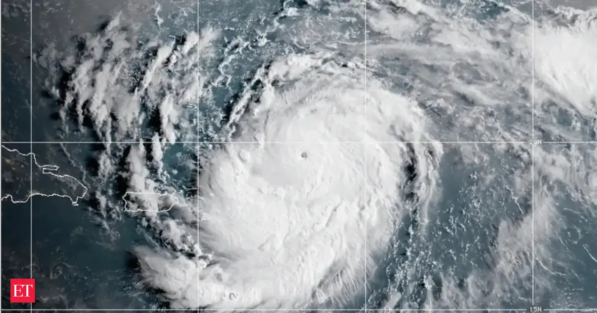 Hurricane Erin could generate 100-foot waves as Category 3 storm approaches East Coast