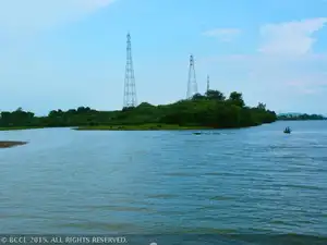 Krishna, Godavari rivers receiving heavy floodwater inflows in Andhra ...