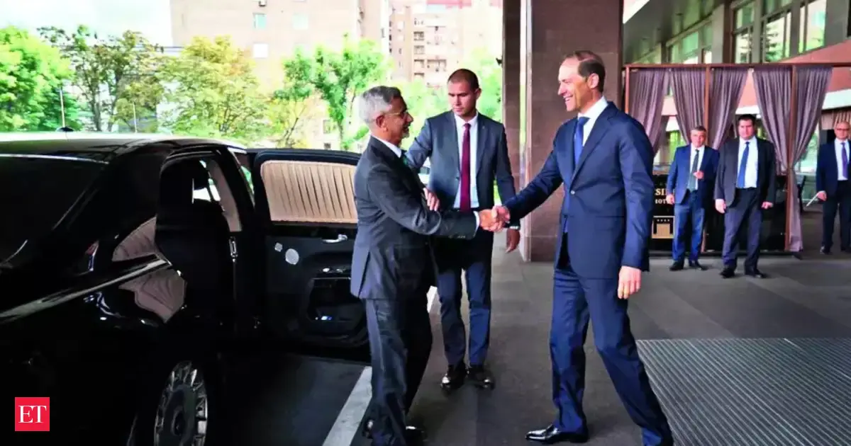 EAM S Jaishankar, Russian Dy PM Denis Manturov push LNG, trade links