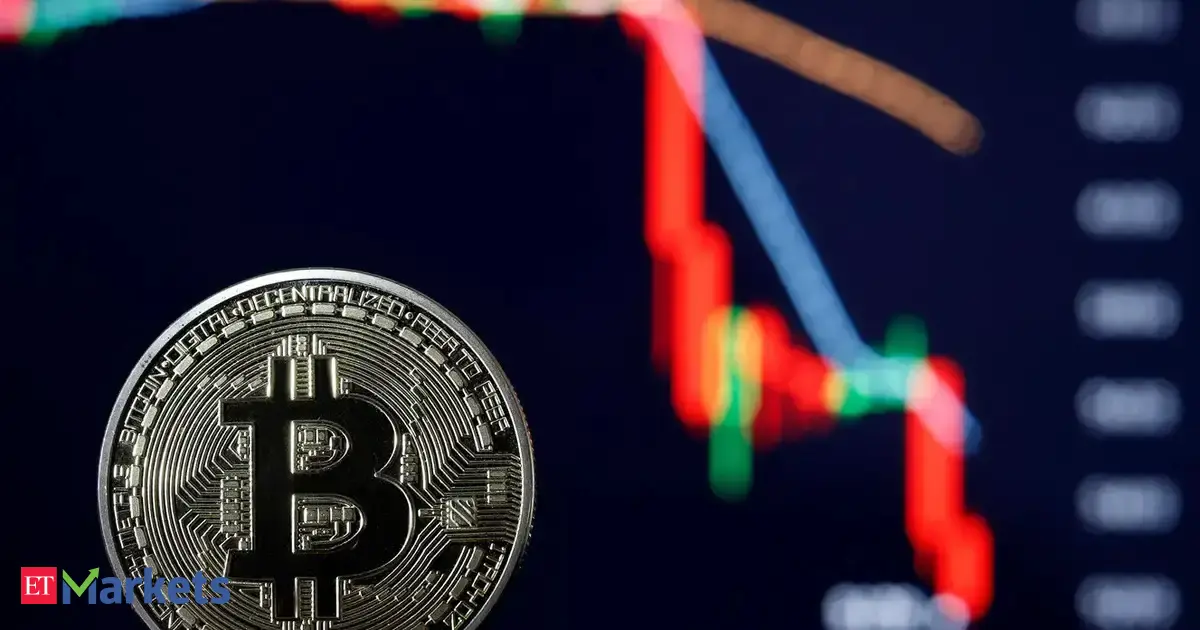 Bitcoin tumbles nearly 8% in one week to $113K, Ethereum up by 3% in 1 day. Here is what experts say